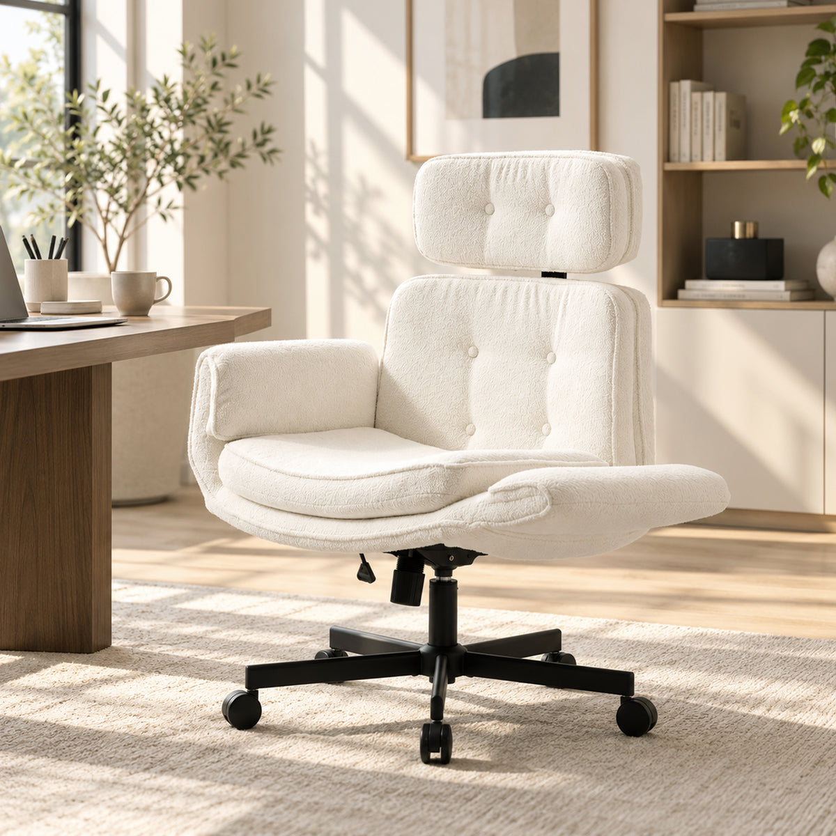 Pet-Friendly Criss Cross Chair with Wide Seat